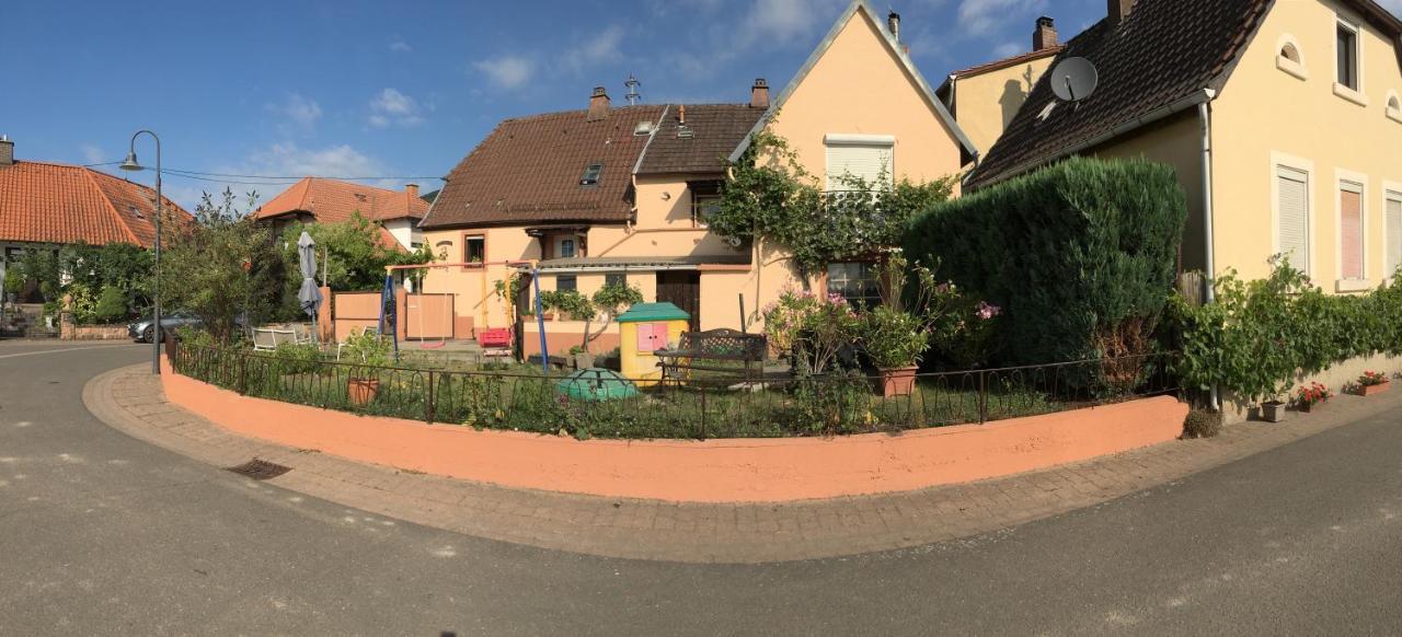 Ferienwohnung Suedpfalzblick Burrweiler Dış mekan fotoğraf
